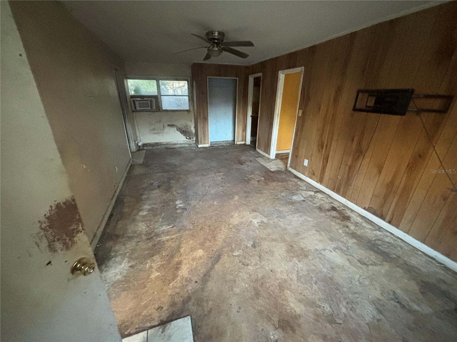 Mobile Home at 17990 SE 51ST ST, OCKLAWAHA, photo 36 of 55