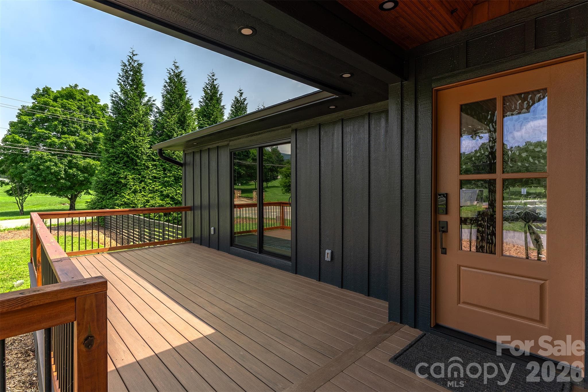 Single Family Residence at 11 Pine Circle, Black Mountain, photo 4 of 43