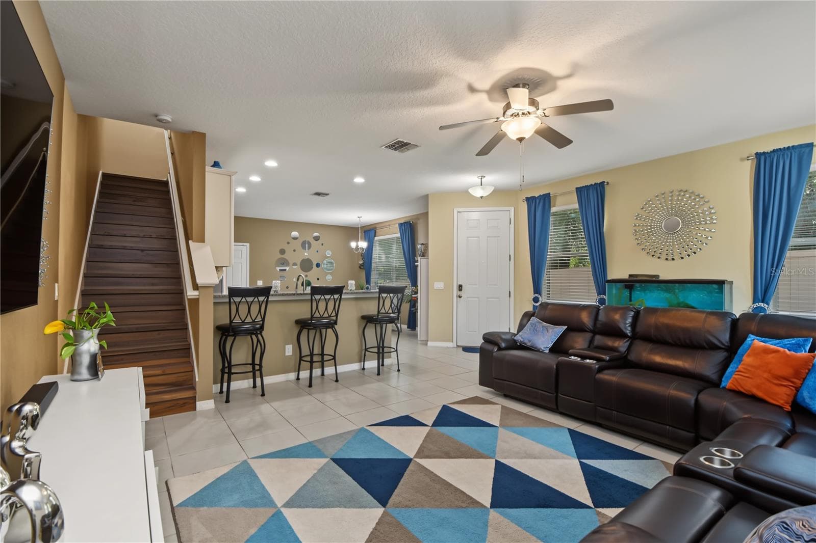 Single Family Residence at 1114 CAPITOL STREET, APOPKA, photo 3 of 29