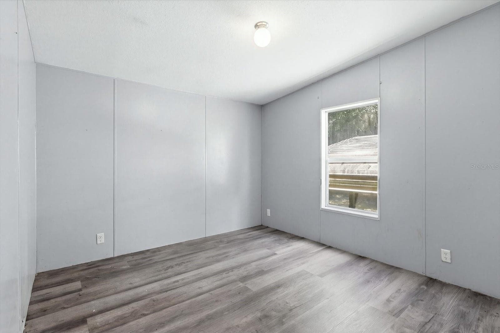 Manufactured Home at 7651 E DERBY OAKS DR, FLORAL CITY, photo 19 of 27