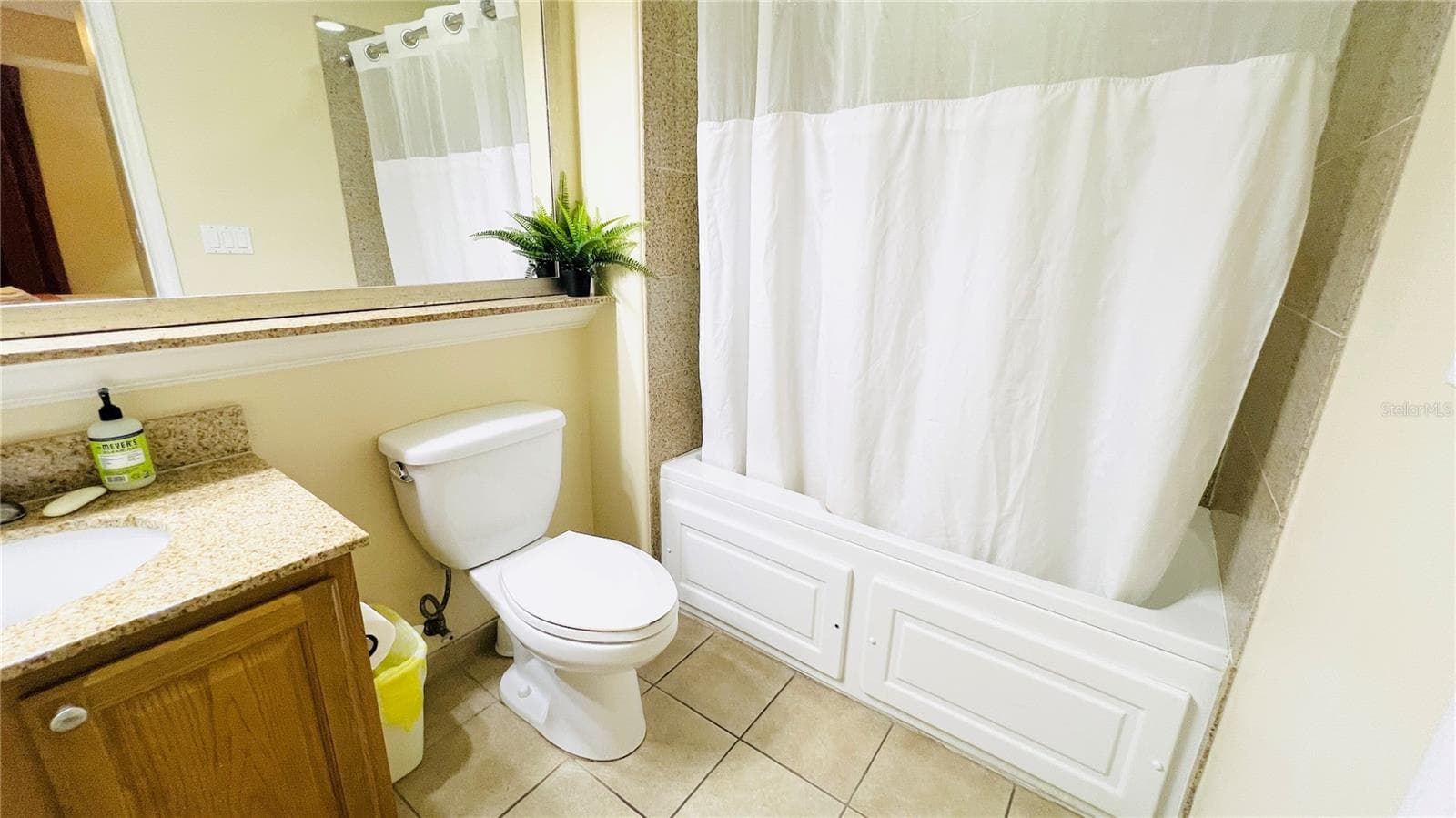 Condo - Hotel at 13427 BLUE HERON BEACH DR #706, ORLANDO, photo 11 of 47
