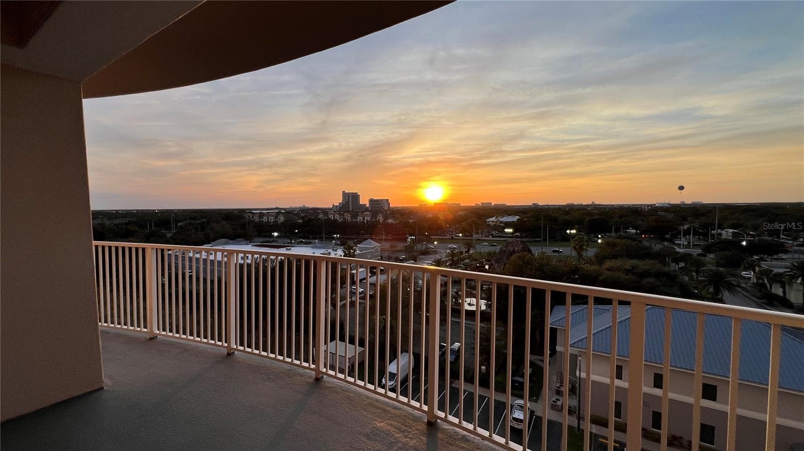 Condo - Hotel at 13427 BLUE HERON BEACH DR #706, ORLANDO, photo 29 of 47