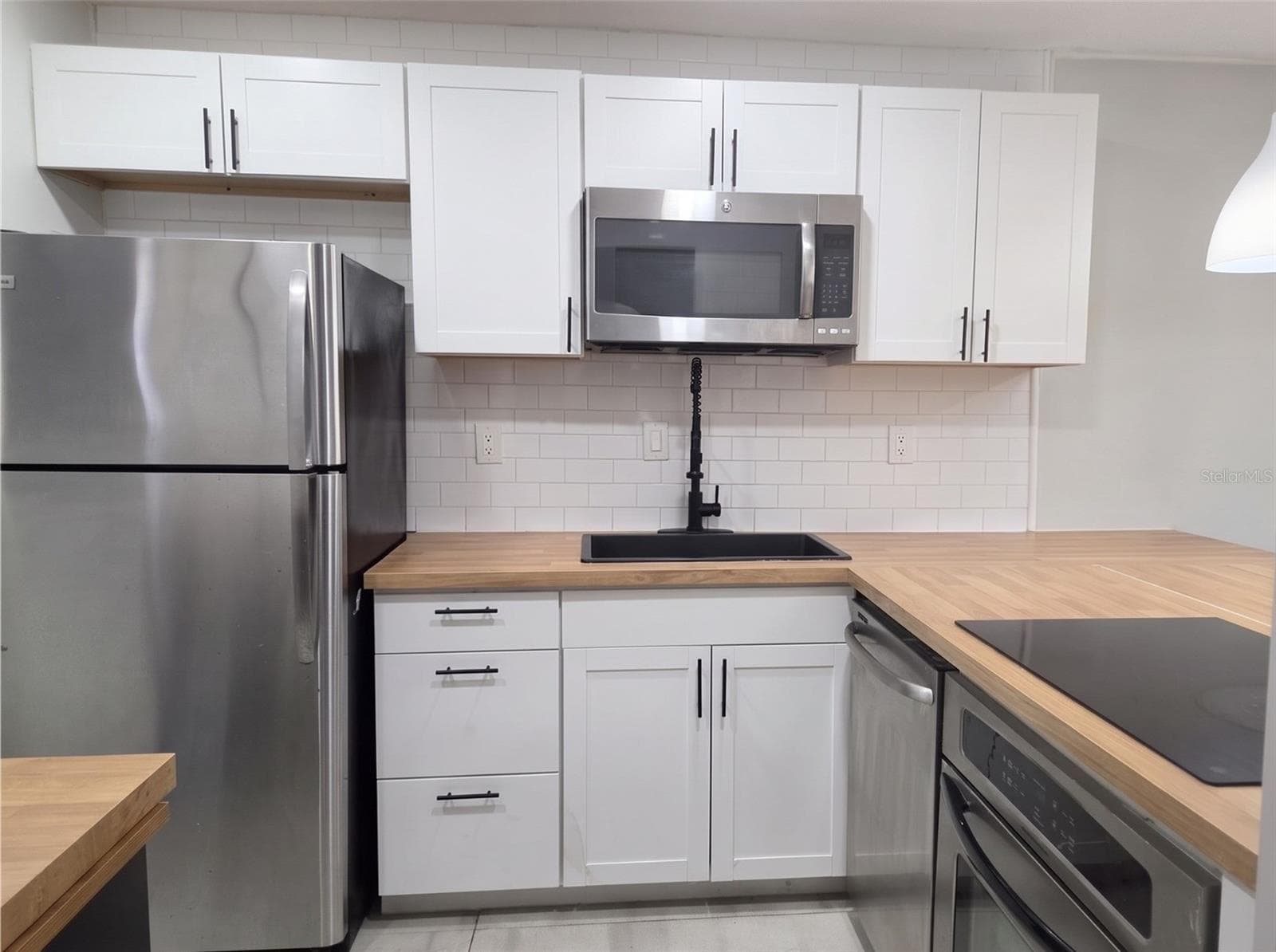 Condominium at 2850 N POWERS DR #83, ORLANDO, photo 7 of 18