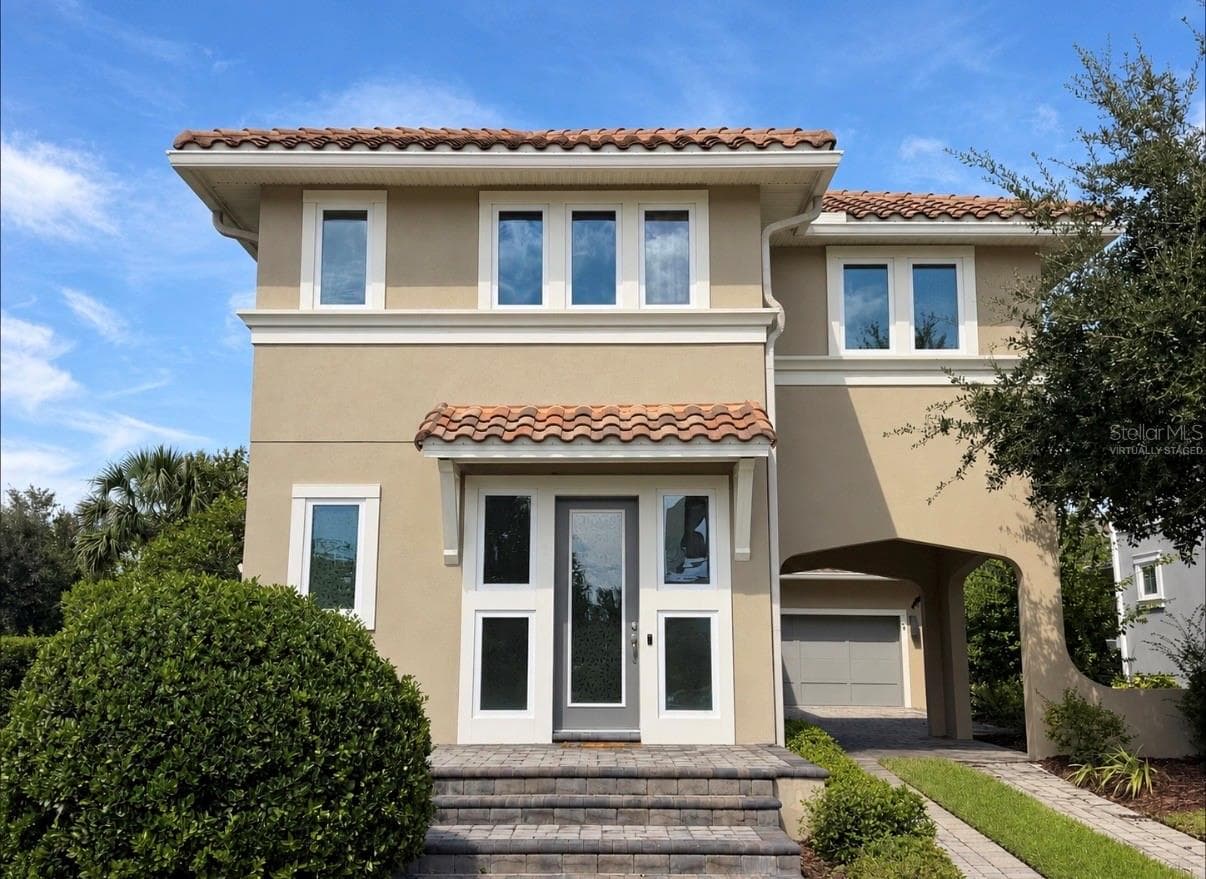 Virtually staged With balcony converted to a finished room - 8153 BELLOW ST, ORLANDO