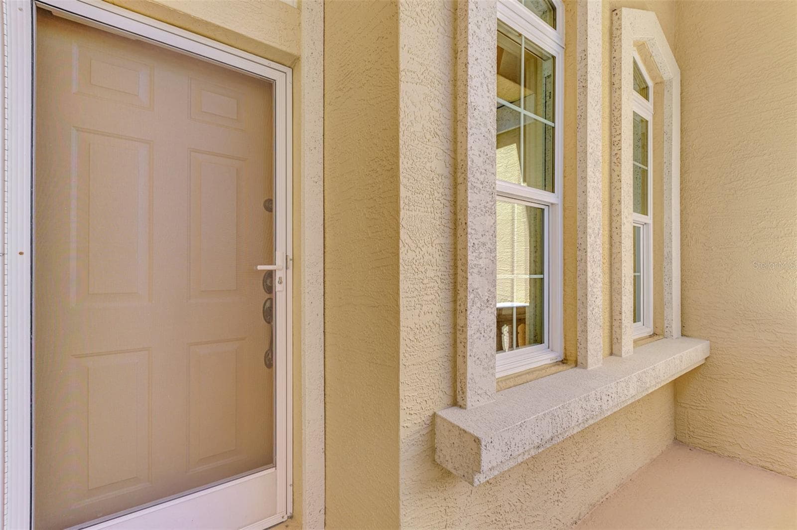 Single Family Residence at 219 RIO TERRA, VENICE, photo 7 of 77