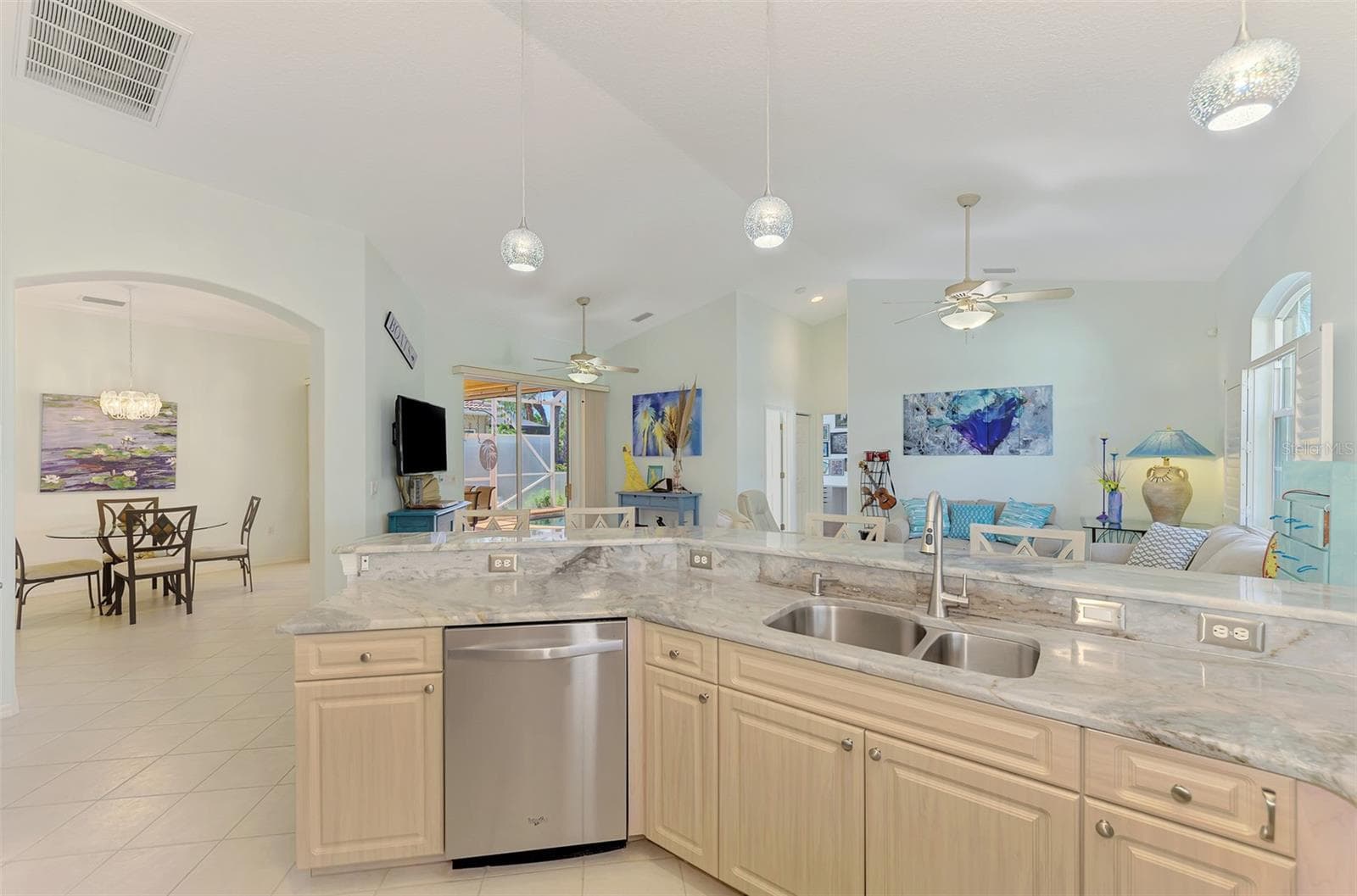 Single Family Residence at 219 RIO TERRA, VENICE, photo 22 of 77