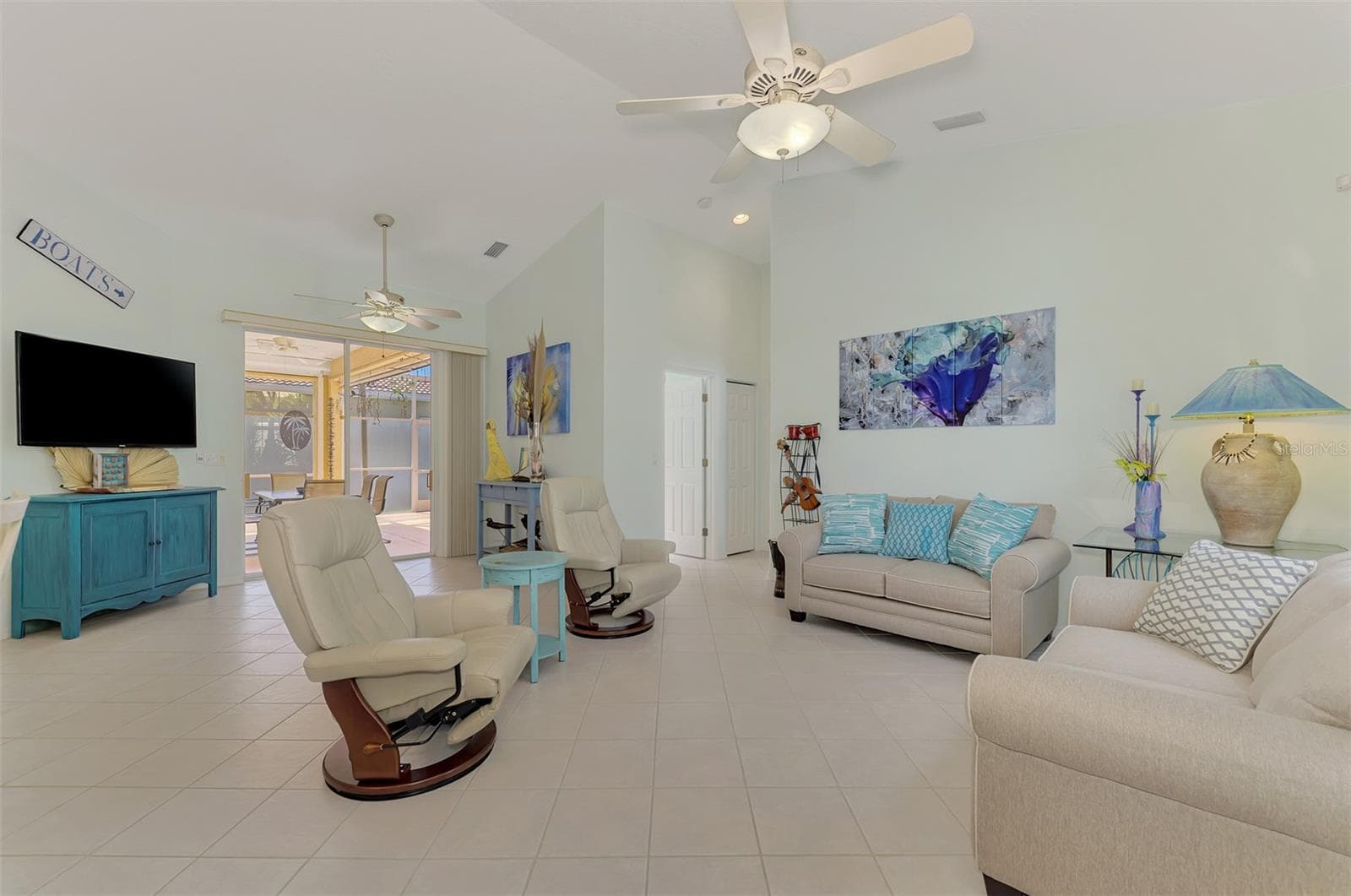 Single Family Residence at 219 RIO TERRA, VENICE, photo 27 of 77