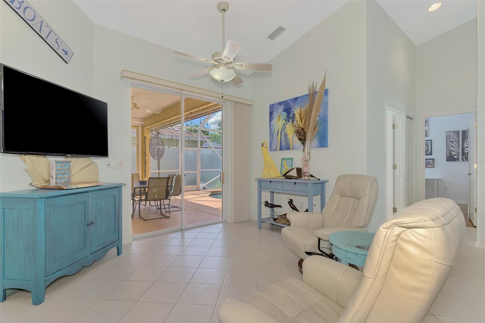 Single Family Residence at 219 RIO TERRA, VENICE, photo 31 of 77