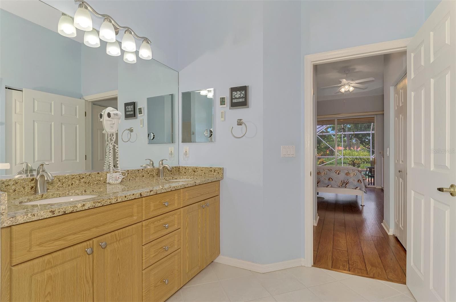 Single Family Residence at 219 RIO TERRA, VENICE, photo 42 of 77