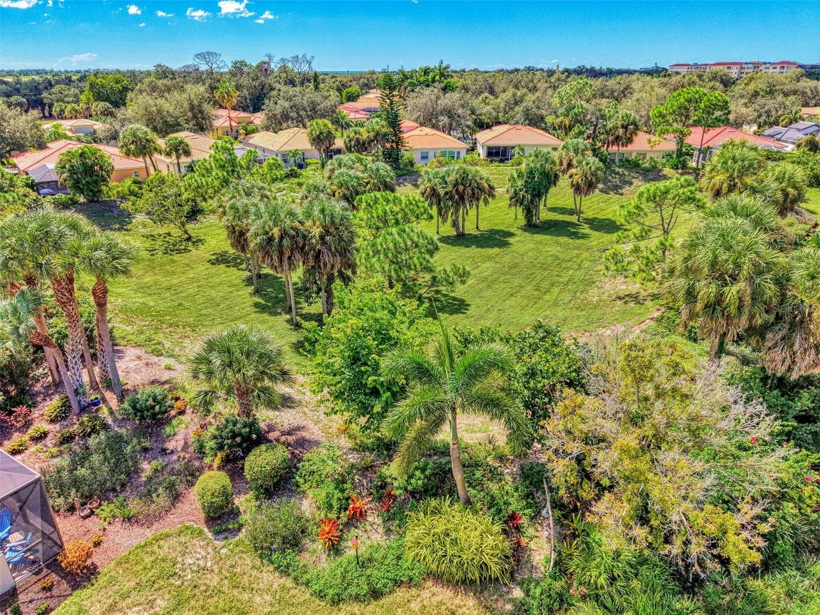 Single Family Residence at 219 RIO TERRA, VENICE, photo 63 of 77