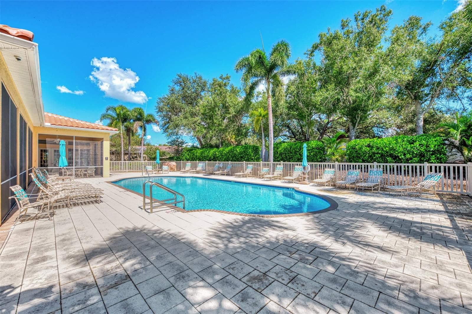 Single Family Residence at 219 RIO TERRA, VENICE, photo 73 of 77