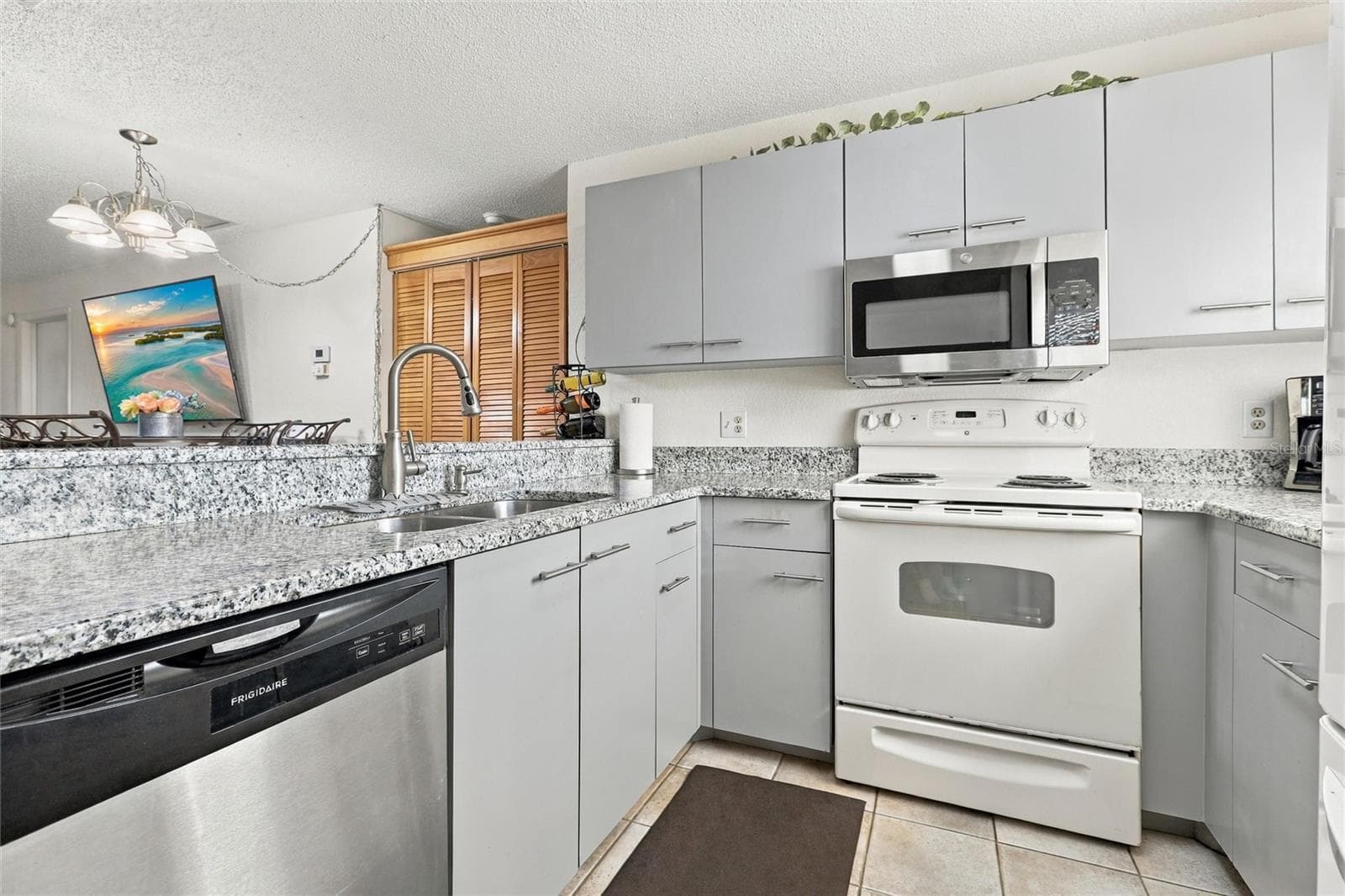 Condominium at 25100 SANDHILL BLVD #G202, PUNTA GORDA, photo 10 of 47