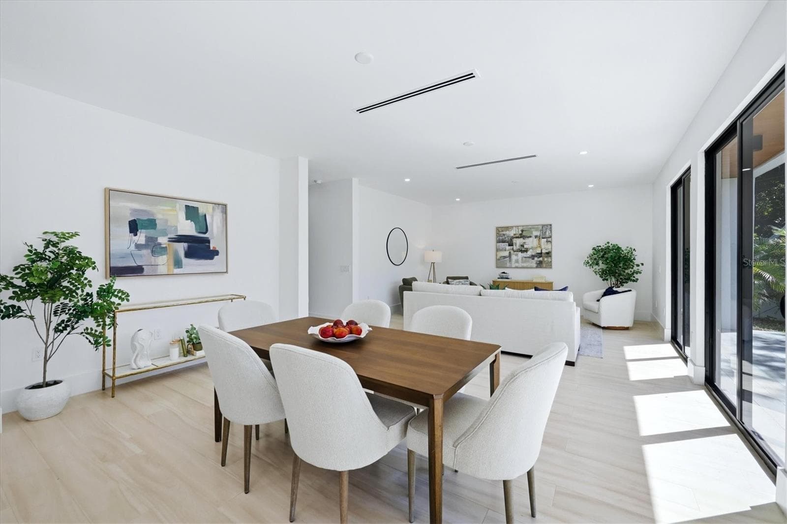 Single Family Residence at 1734 WISCONSIN LN, SARASOTA, photo 8 of 31