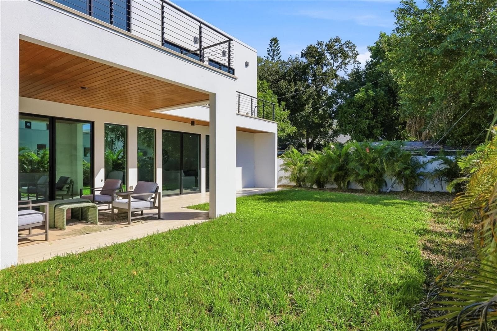 plenty of room to add a pool - 1734 WISCONSIN LN, SARASOTA