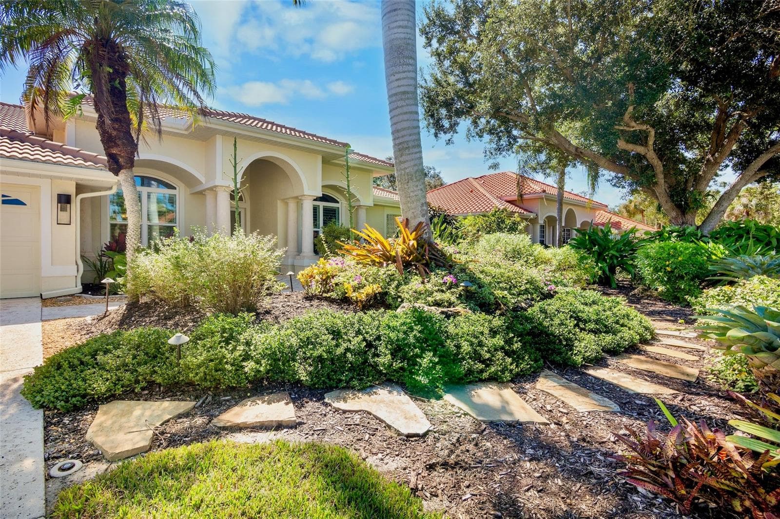 Single Family Residence at 4804 BENCHMARK CT, SARASOTA, photo 4 of 60