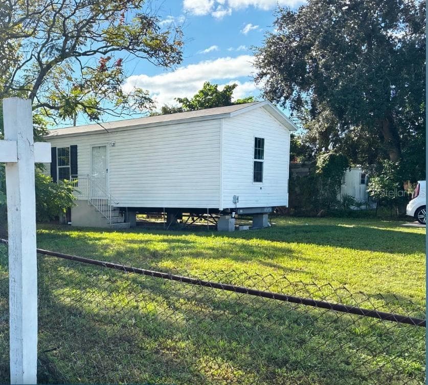 Modular Home at 7006 BIRCH DR, COCOA, photo 2 of 4