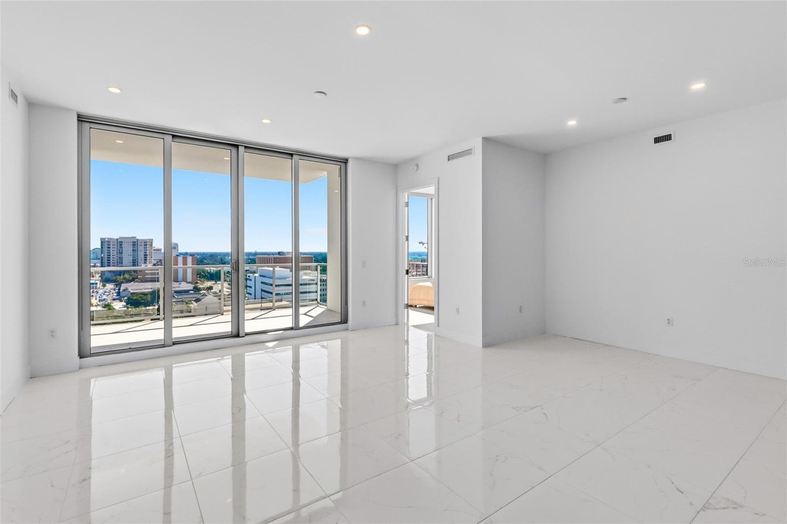 Great and dining rooms - 111 S PINEAPPLE AVE #1103, SARASOTA