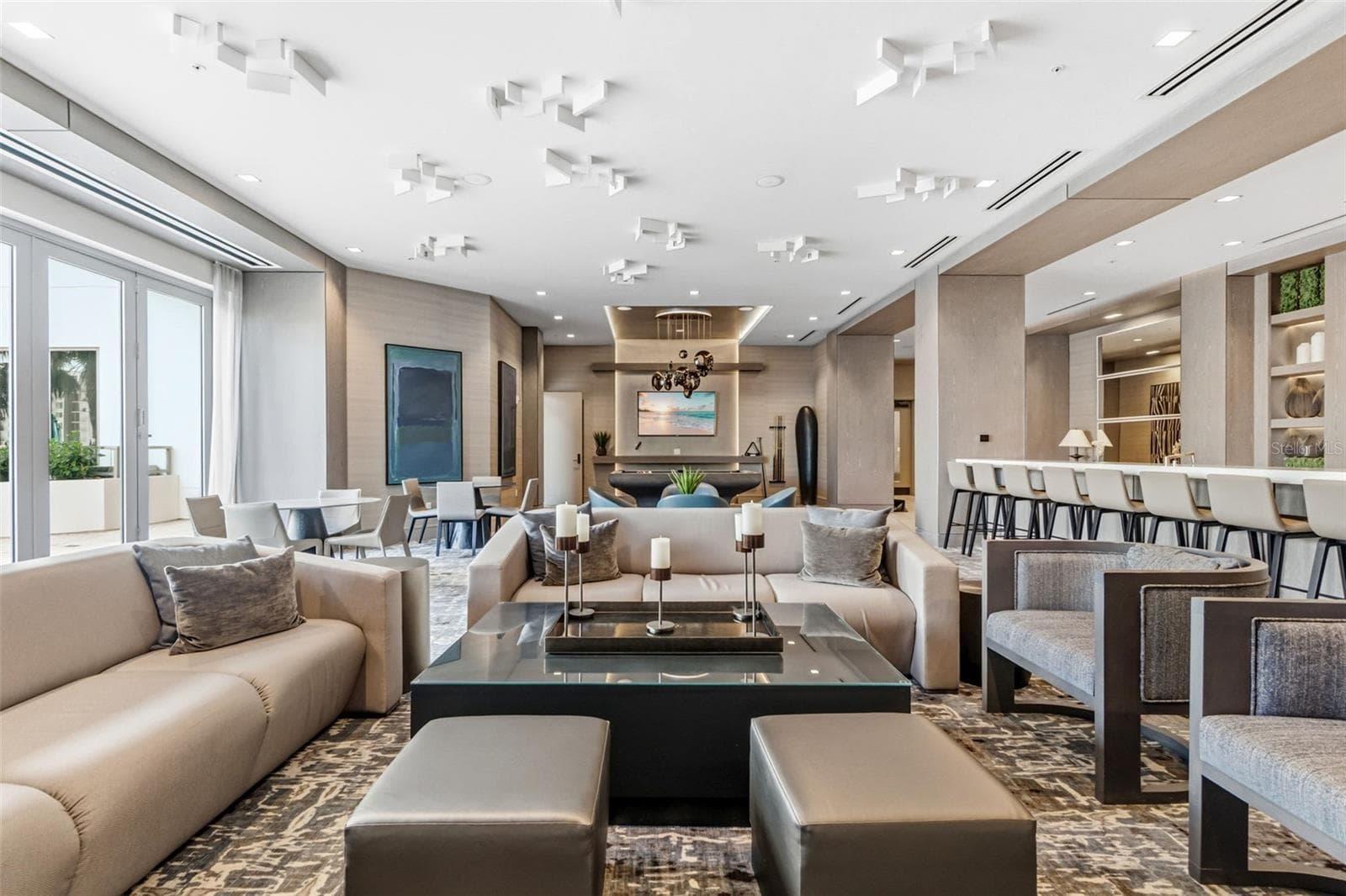 Social Room - 111 S PINEAPPLE AVE #1103, SARASOTA