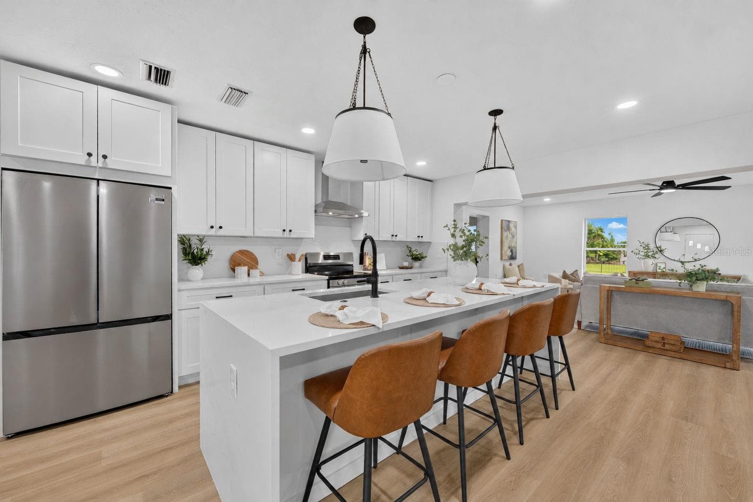 Single Family Residence at 223 94TH AVE NE, ST PETERSBURG, photo 14 of 40