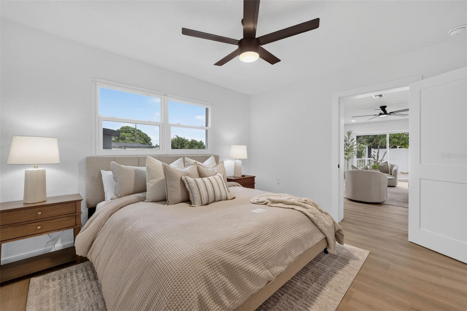Single Family Residence at 223 94TH AVE NE, ST PETERSBURG, photo 18 of 40
