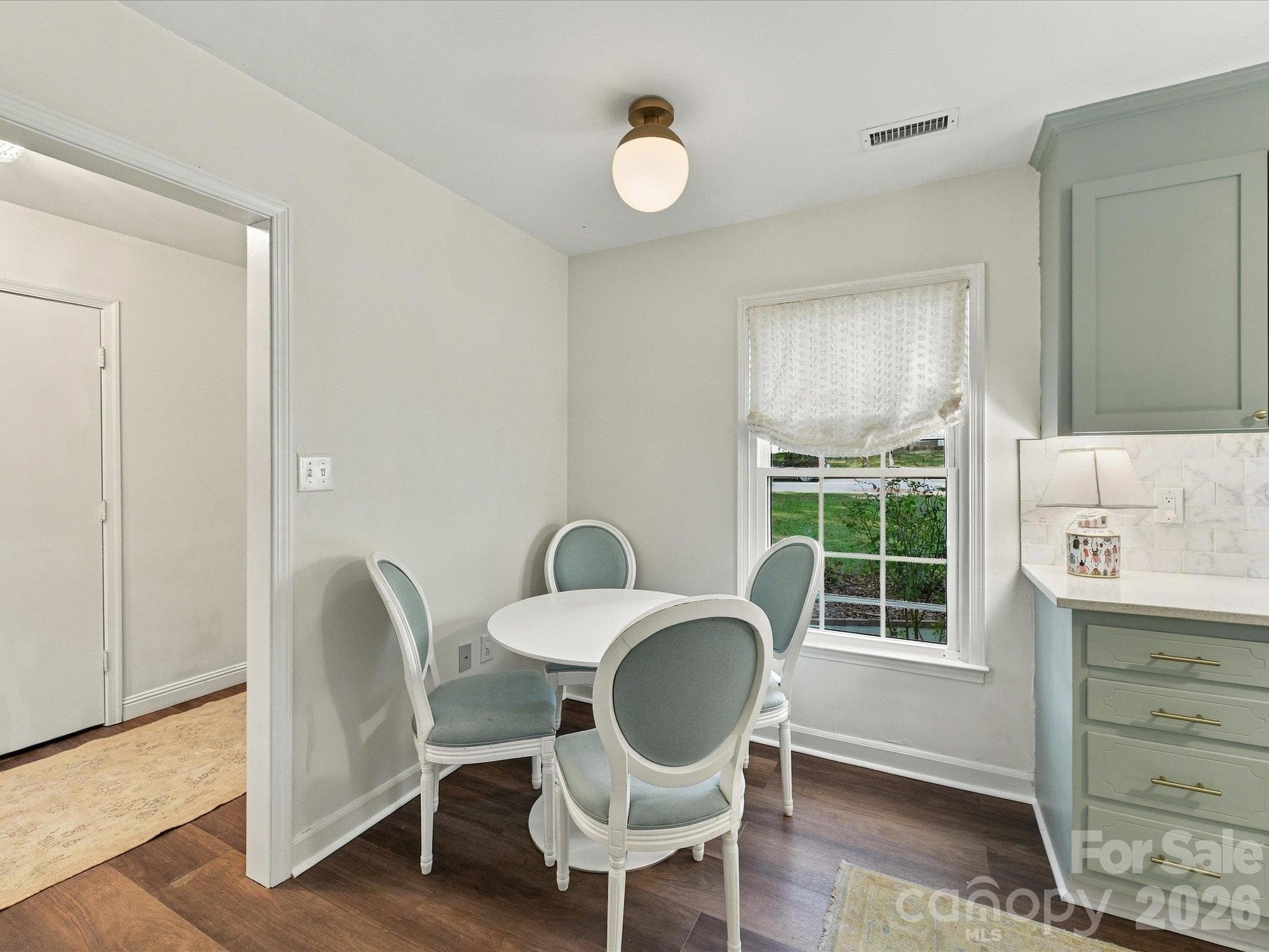 Single Family Residence at 7317 Killingdeer Lane, Charlotte, photo 3 of 29
