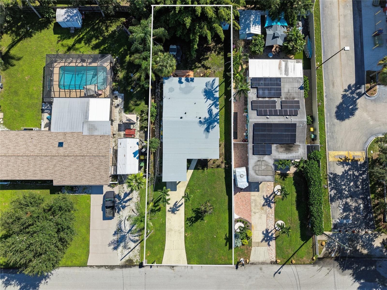 Lot Lines - 210 BRIGGS CT, SARASOTA