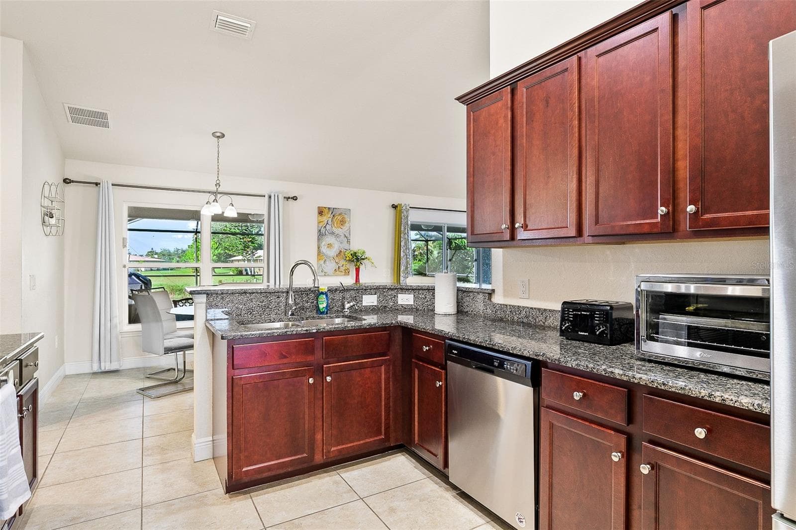 Single Family Residence at 158 ANNAPOLIS LN, ROTONDA WEST, photo 20 of 33