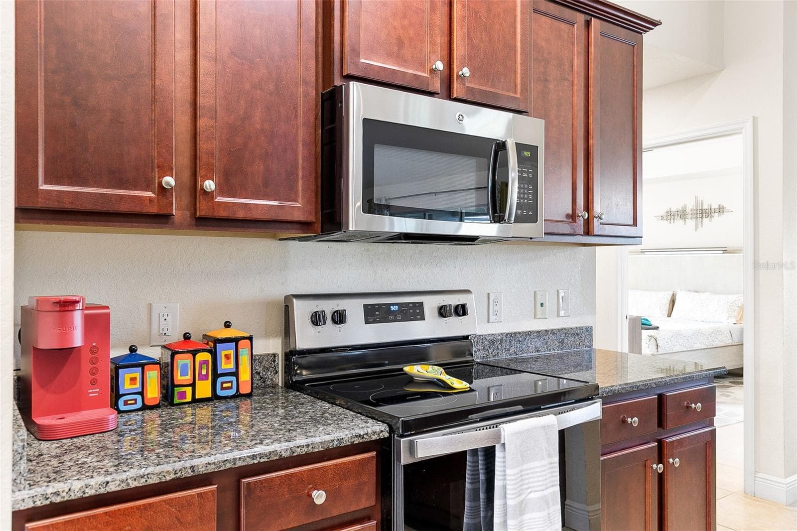Single Family Residence at 158 ANNAPOLIS LN, ROTONDA WEST, photo 21 of 33