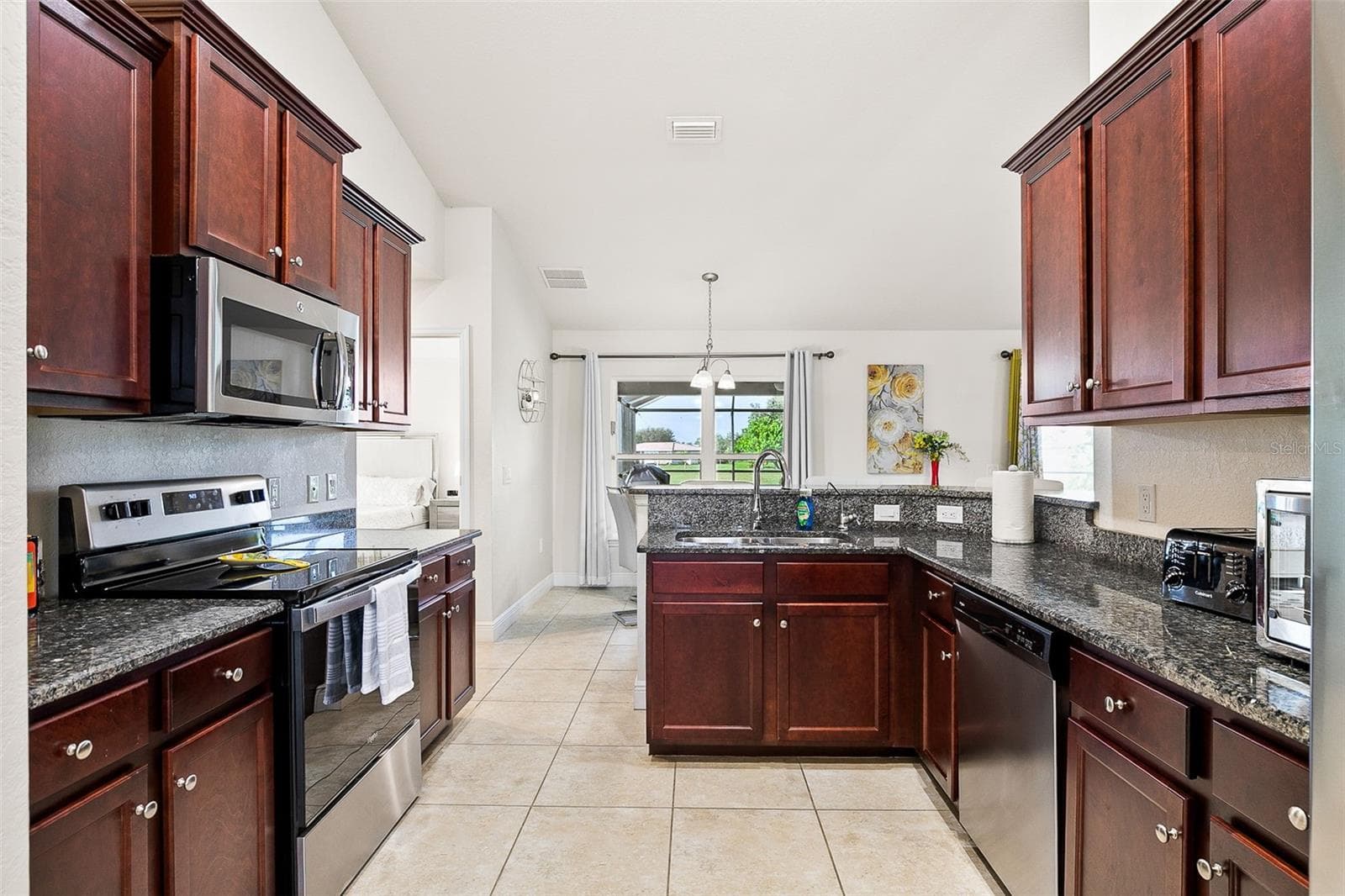 Single Family Residence at 158 ANNAPOLIS LN, ROTONDA WEST, photo 22 of 33