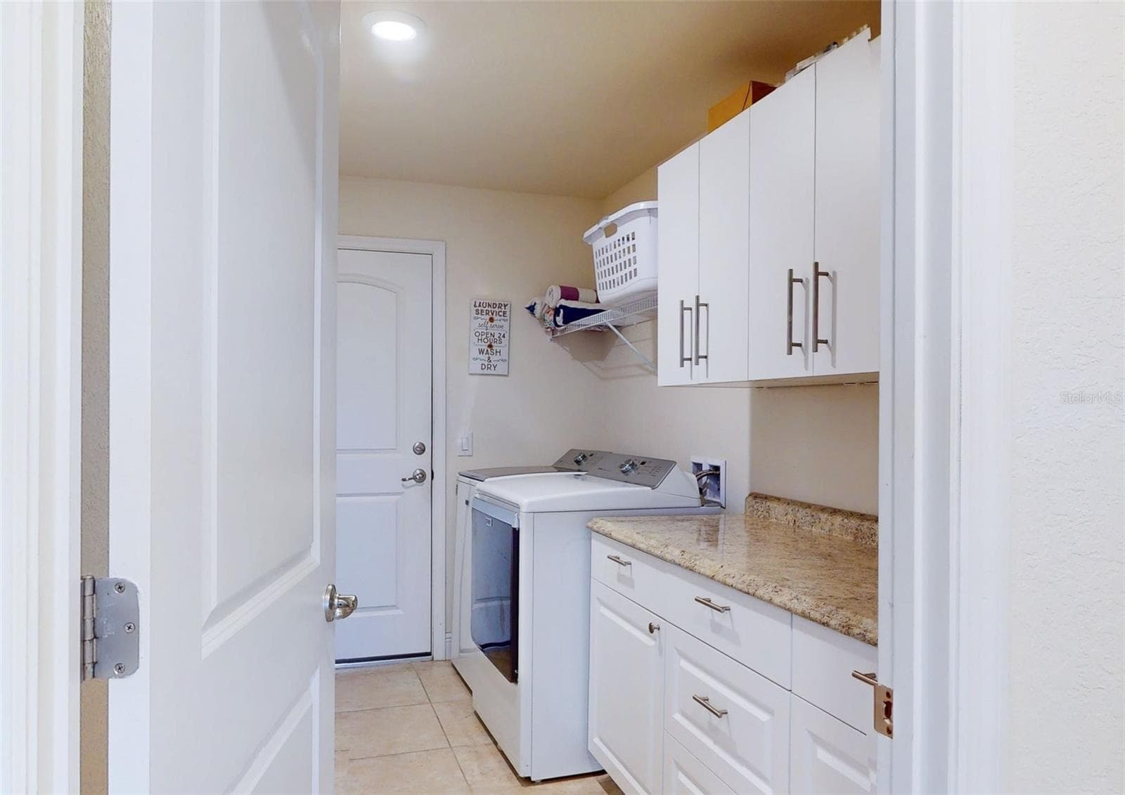 Single Family Residence at 158 ANNAPOLIS LN, ROTONDA WEST, photo 23 of 33