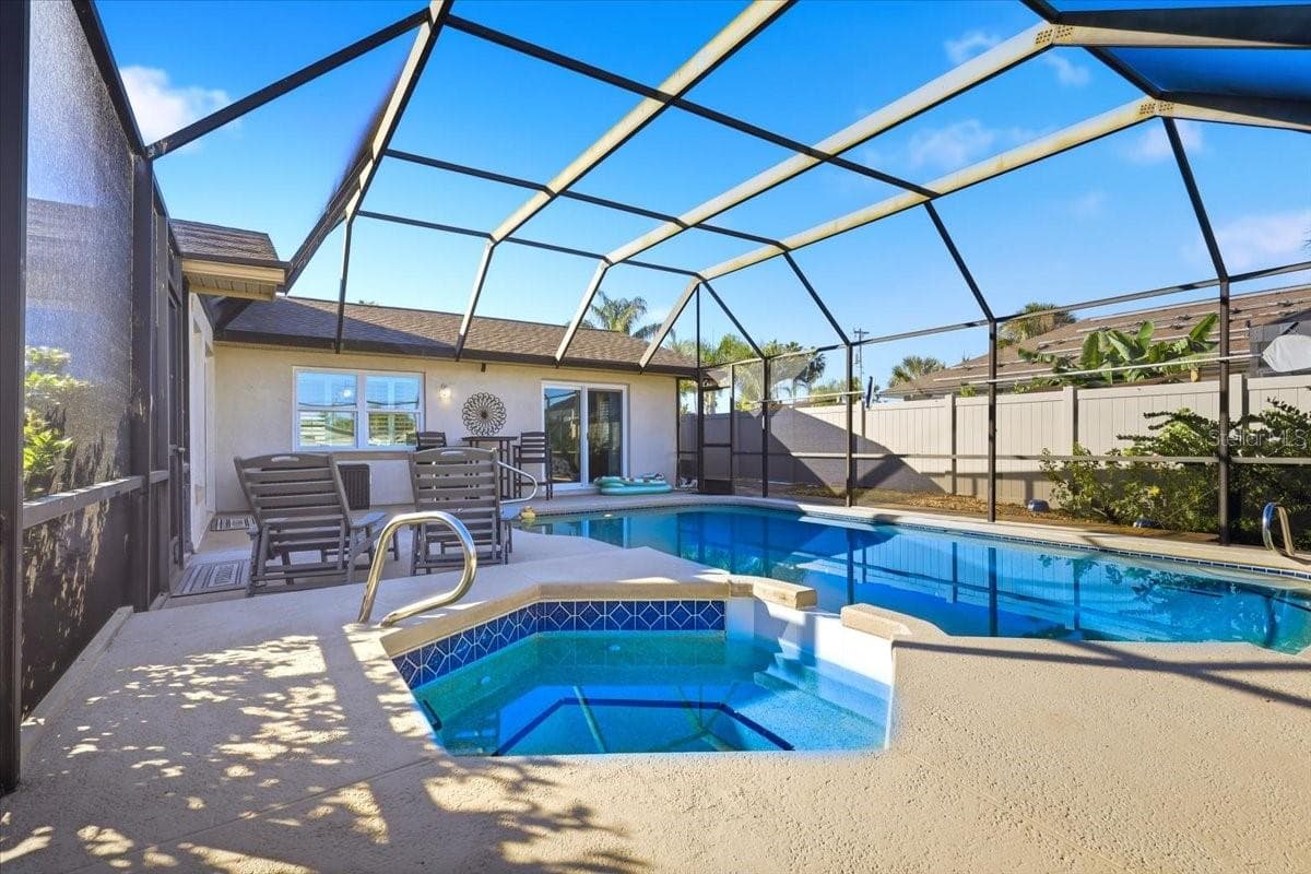 Single Family Residence at 5 CHEYENNE CT, PALM COAST, photo 2 of 82