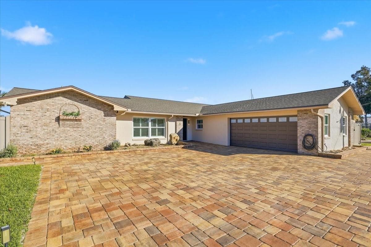 Single Family Residence at 5 CHEYENNE CT, PALM COAST, photo 5 of 82