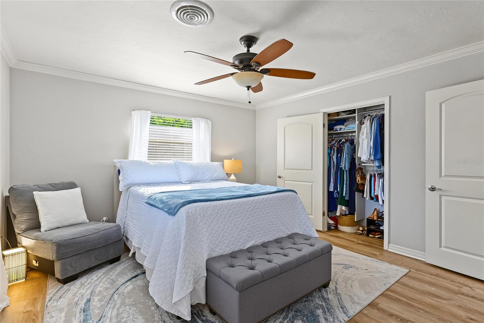 Primary bedroom - 3013 JENNINGS DR, SARASOTA