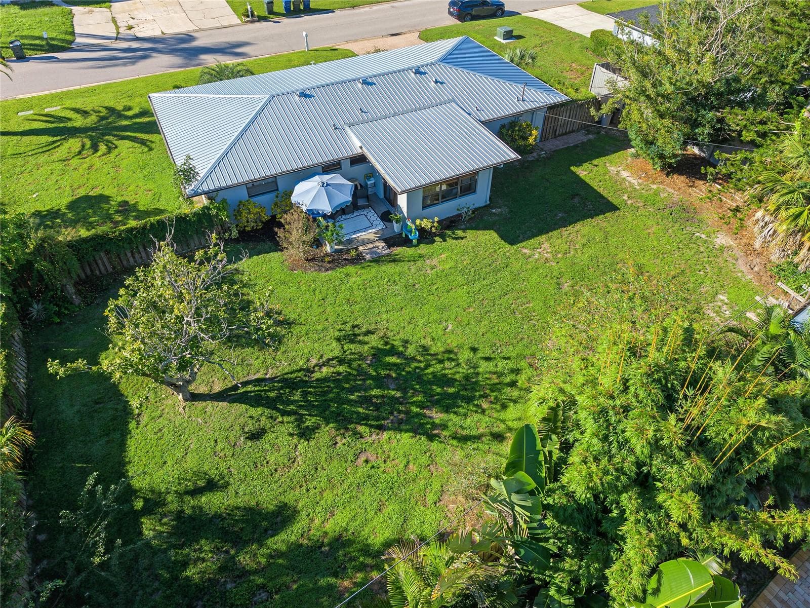 Spacious Backyard - 3013 JENNINGS DR, SARASOTA