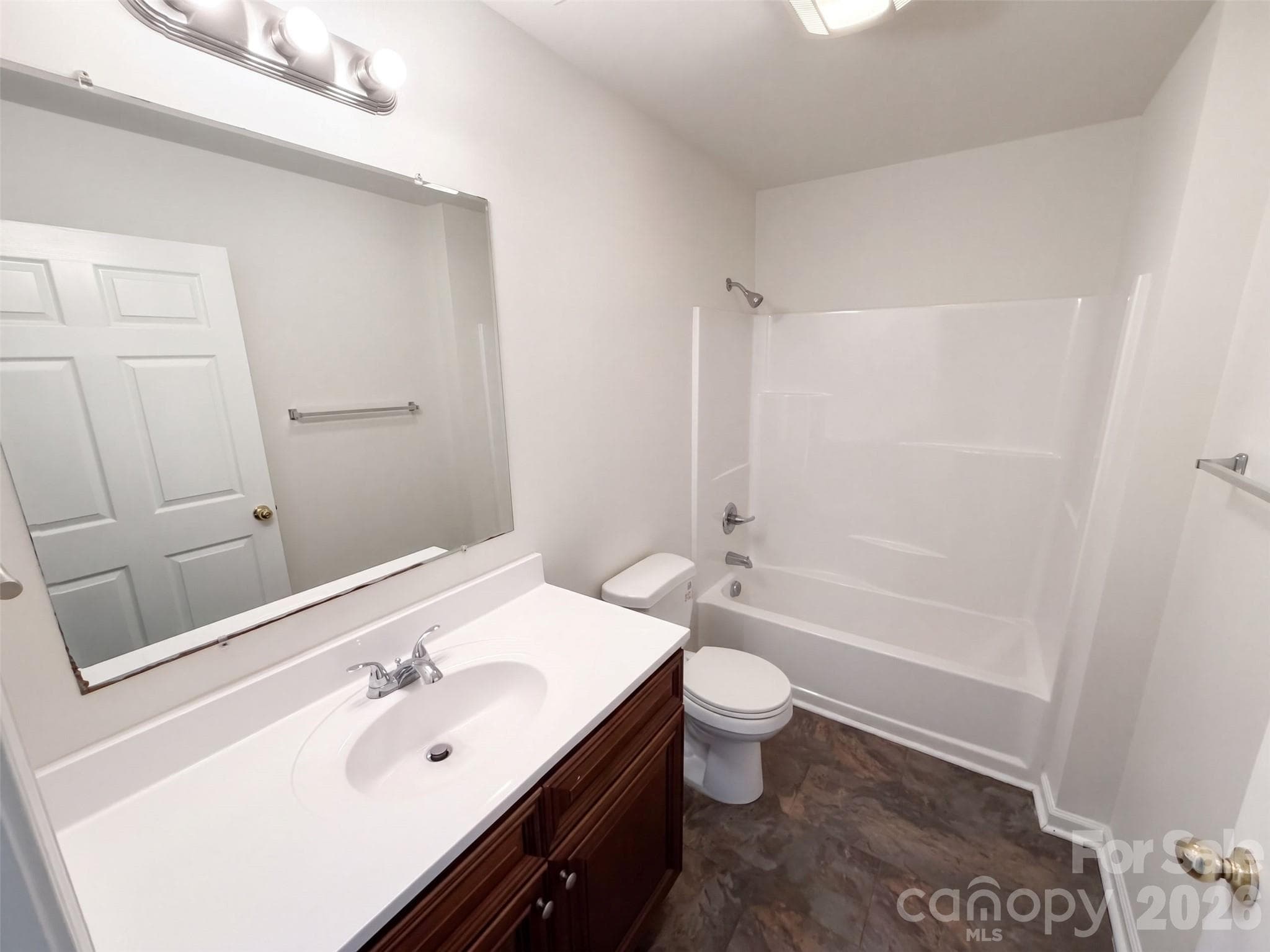 Single Family Residence at 109 Lakewood Avenue, Charlotte, photo 14 of 18
