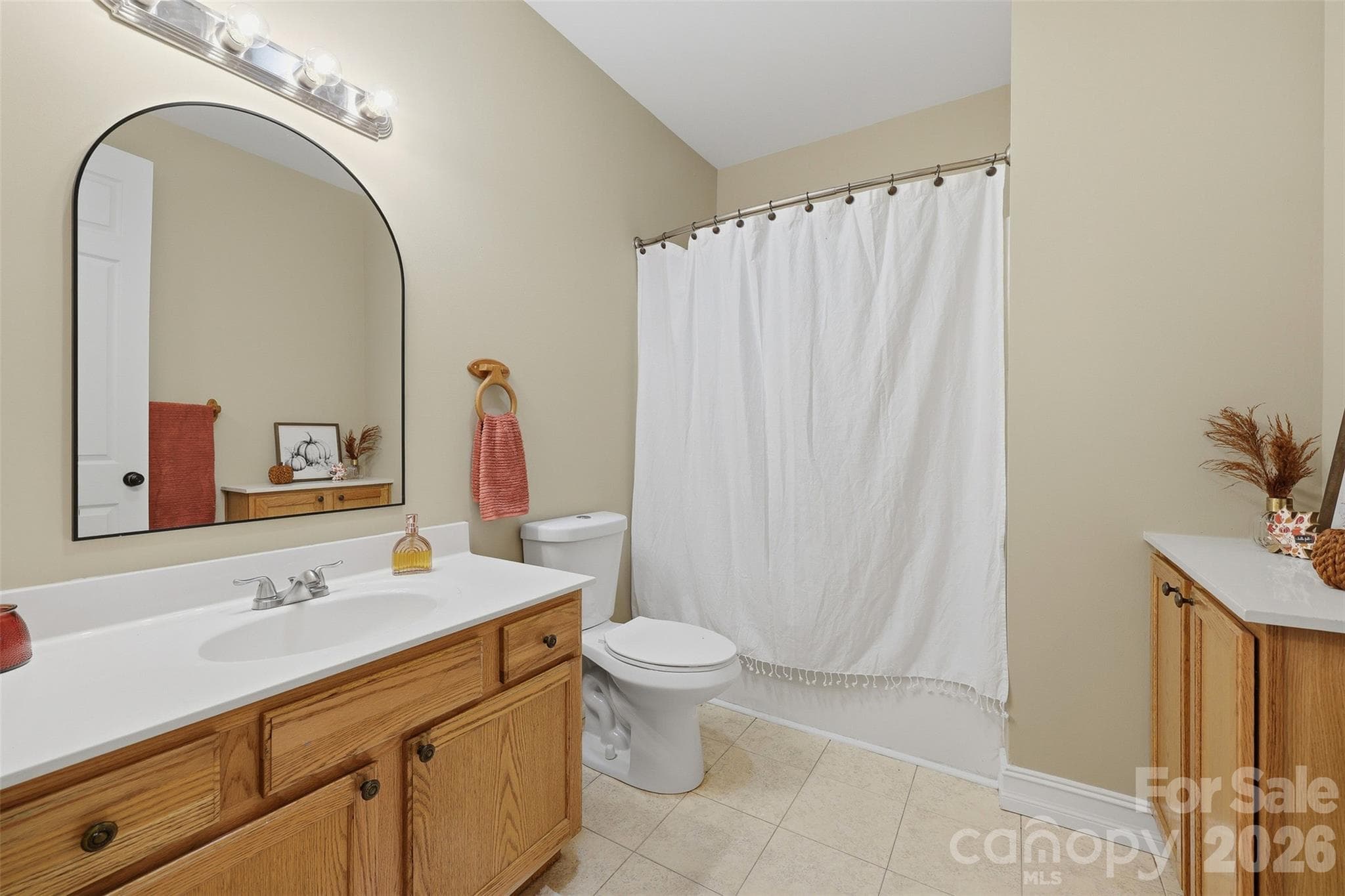 Single Family Residence at 151 Robertson Drive, Taylorsville, photo 18 of 43