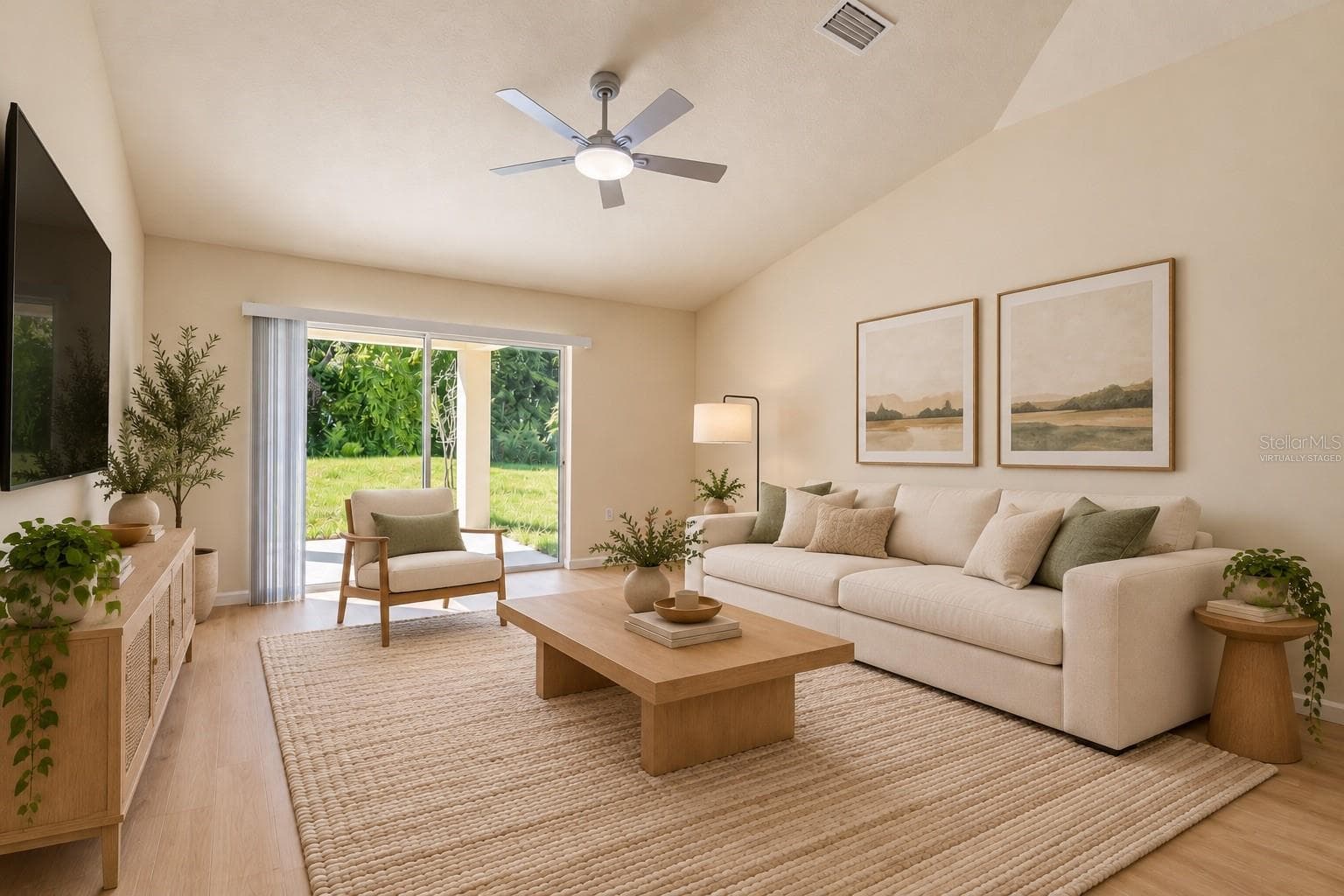 virtually staged - 922 S COUNTY ROAD 419, CHULUOTA