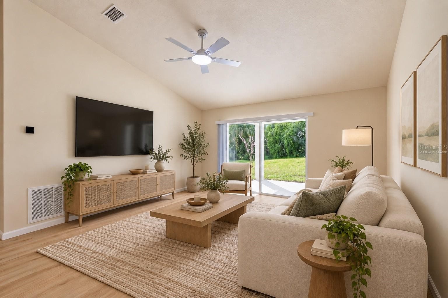 virtually staged - 922 S COUNTY ROAD 419, CHULUOTA