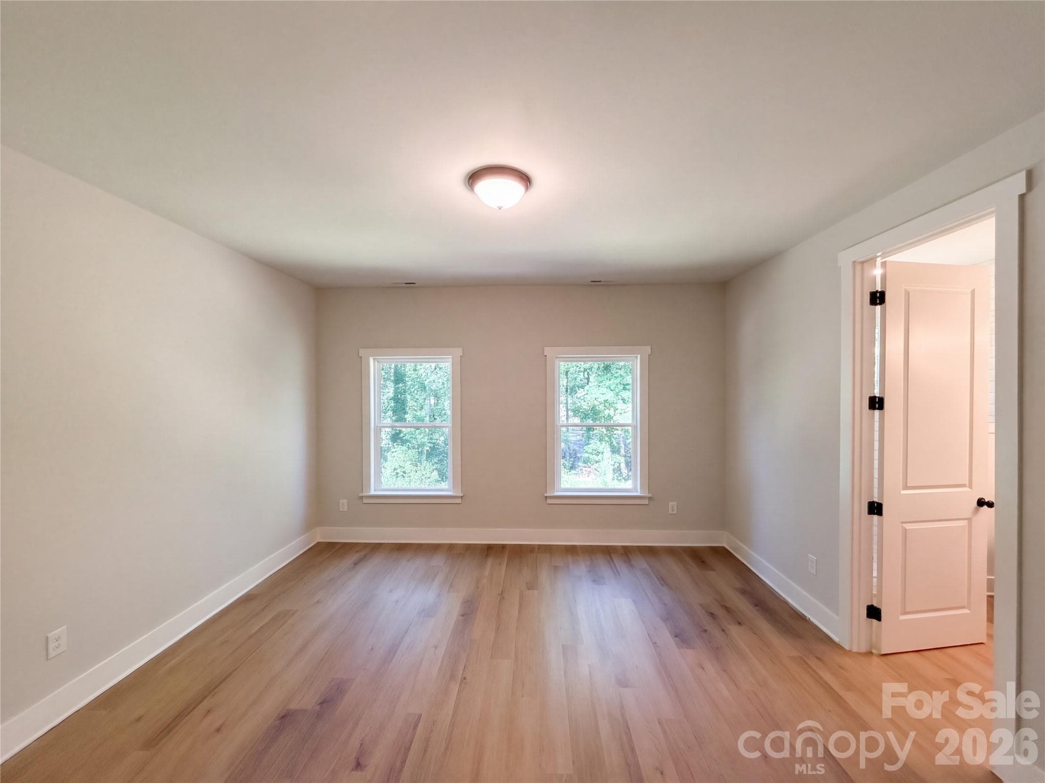 Single Family Residence at 8807 Crestwood Drive, Mount Pleasant, photo 6 of 27