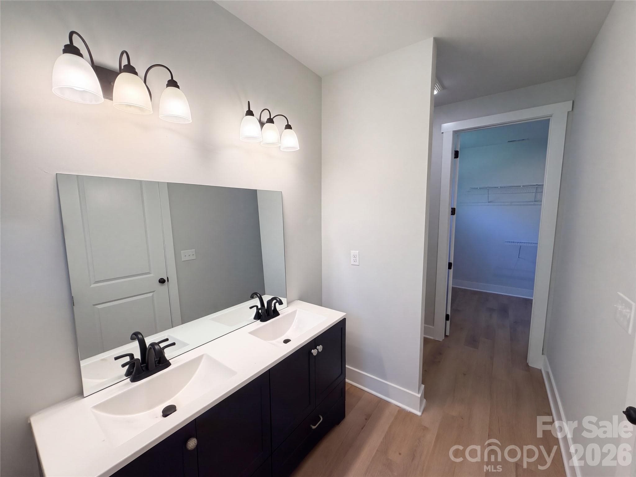 Single Family Residence at 8807 Crestwood Drive, Mount Pleasant, photo 12 of 27