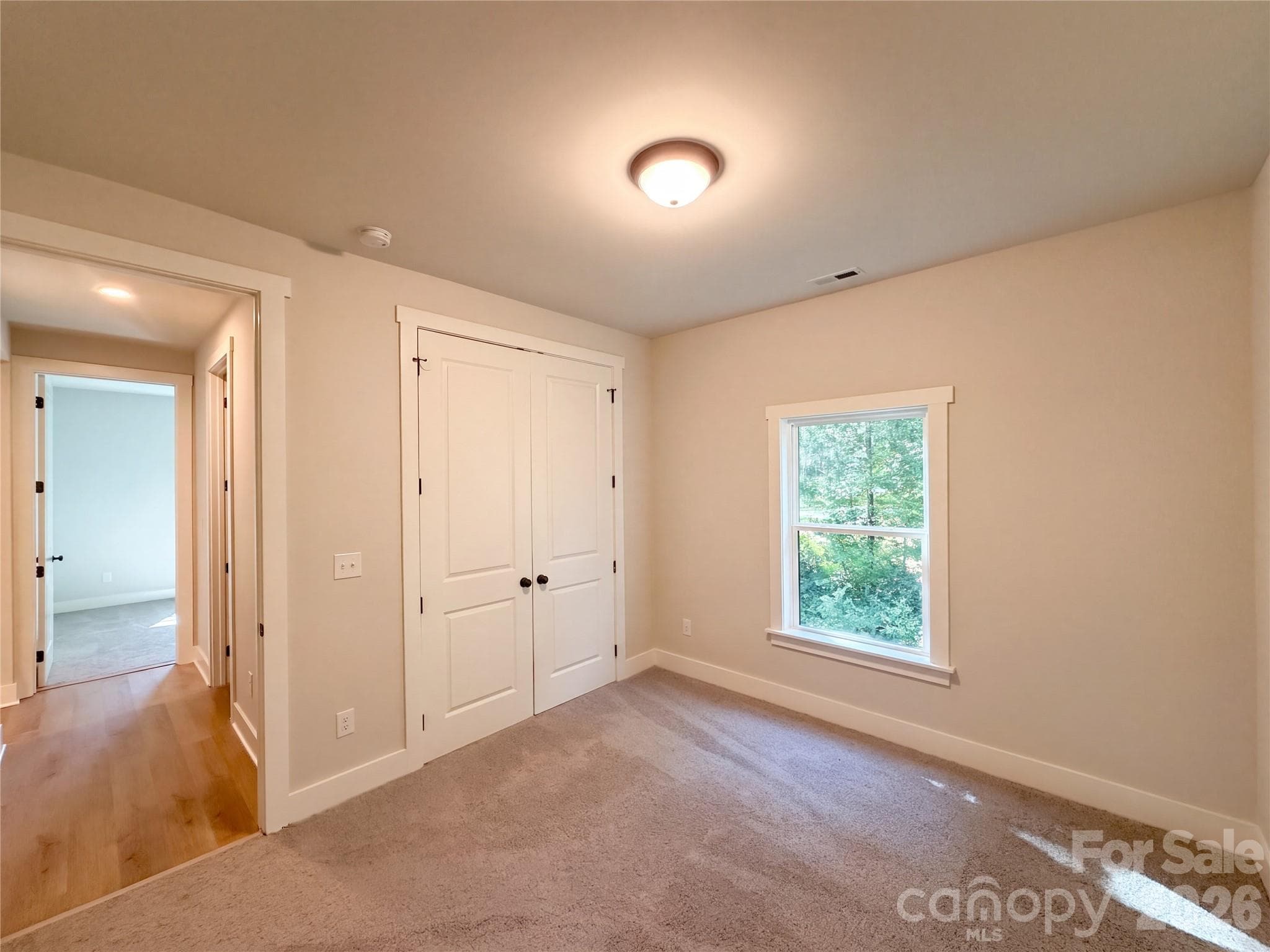 Single Family Residence at 8807 Crestwood Drive, Mount Pleasant, photo 16 of 27