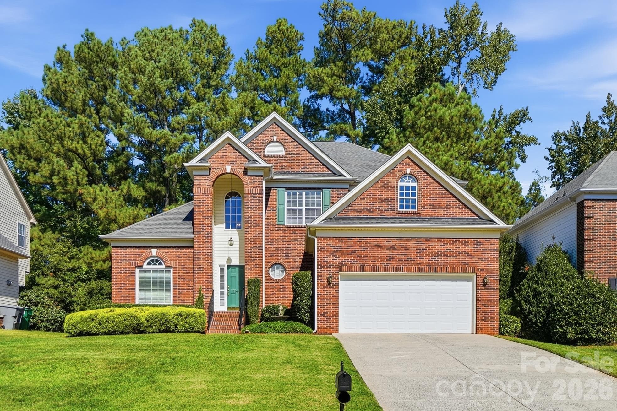Single Family Residence at 11438 McGinns Trace Court, Charlotte