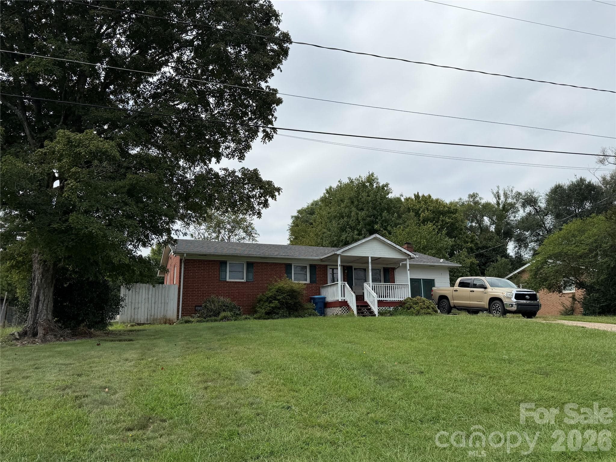 5507 Valley Field Road
