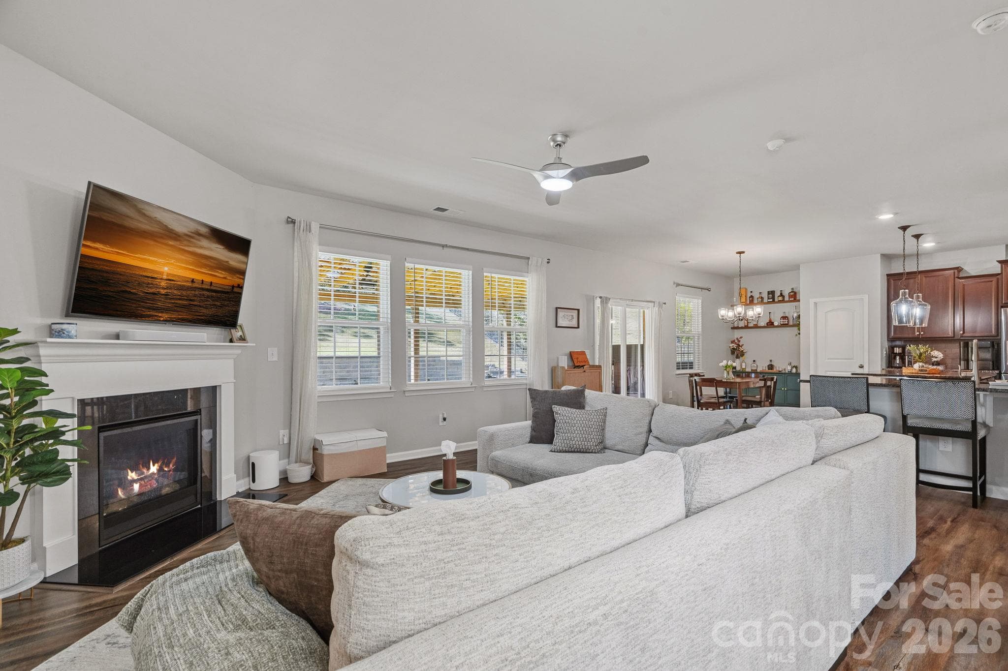 Single Family Residence at 9325 Beecroft Valley Drive, Huntersville, photo 11 of 41