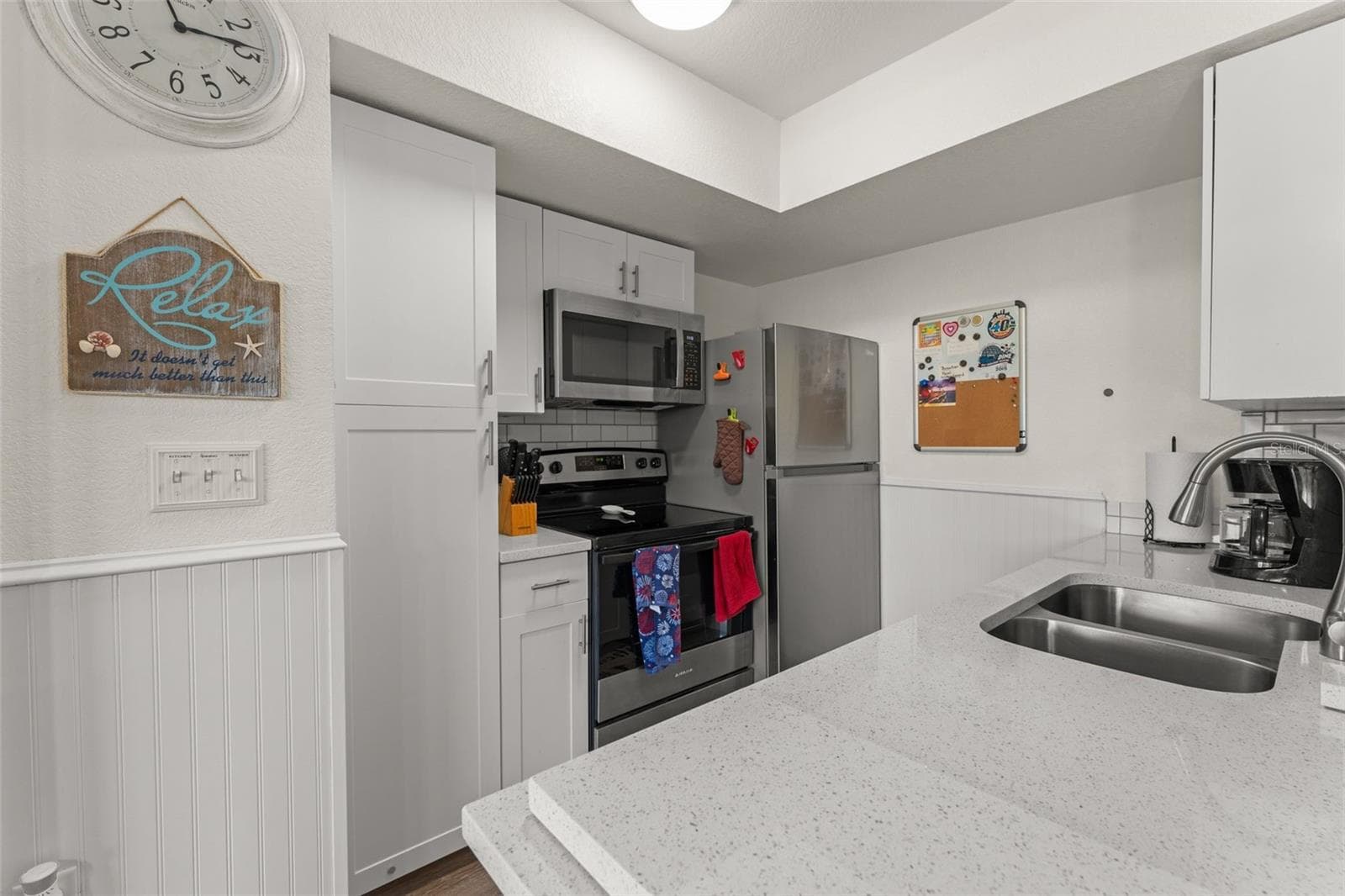 Kitchen - 3170 TAMARIND CIR, KISSIMMEE