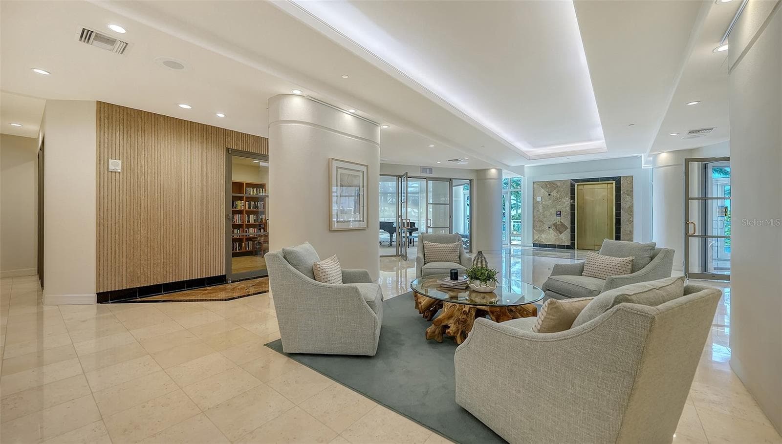 Community Lounge - 340 S PALM AVE #101, SARASOTA