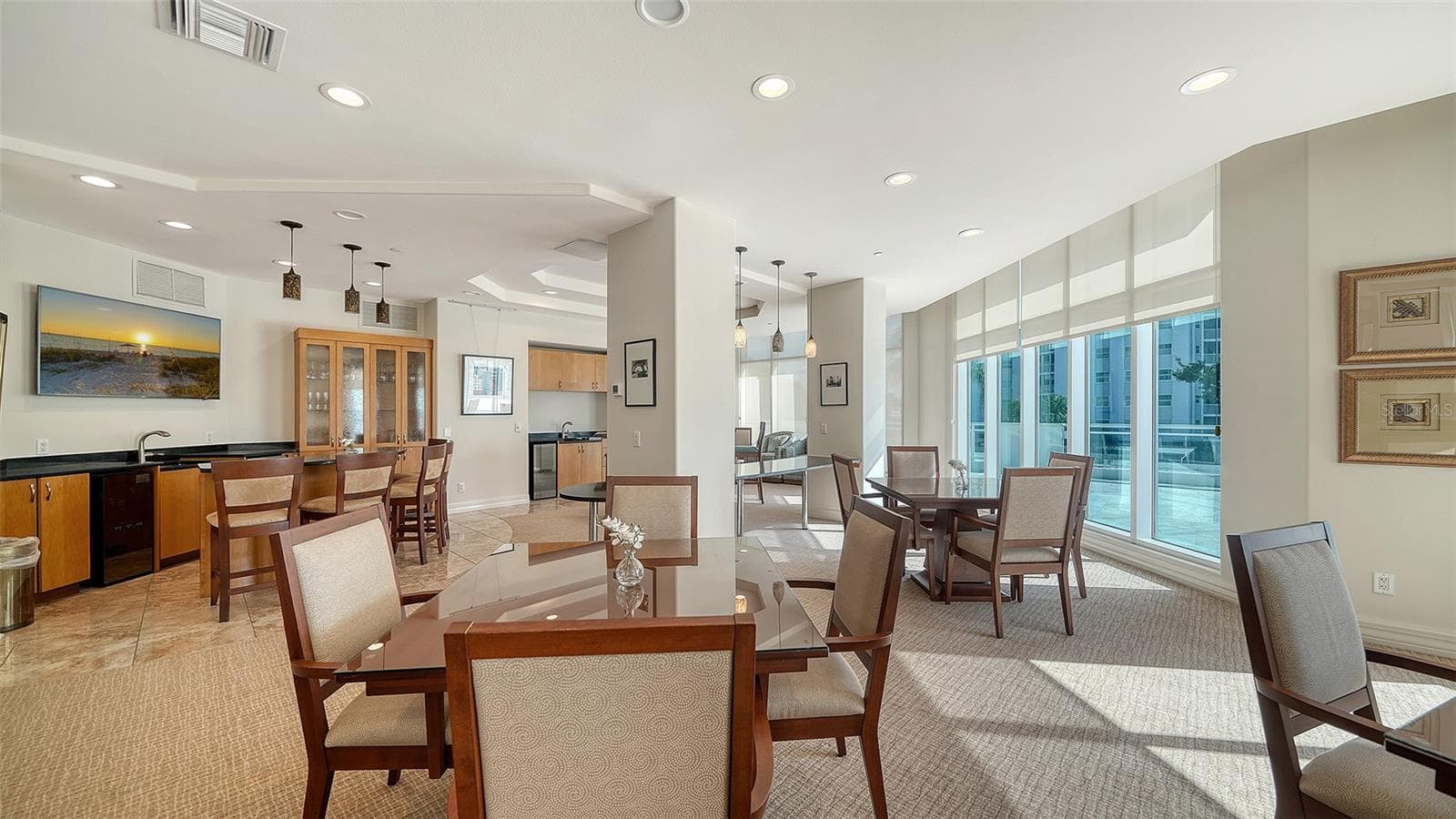 Community Club Room - 340 S PALM AVE #101, SARASOTA