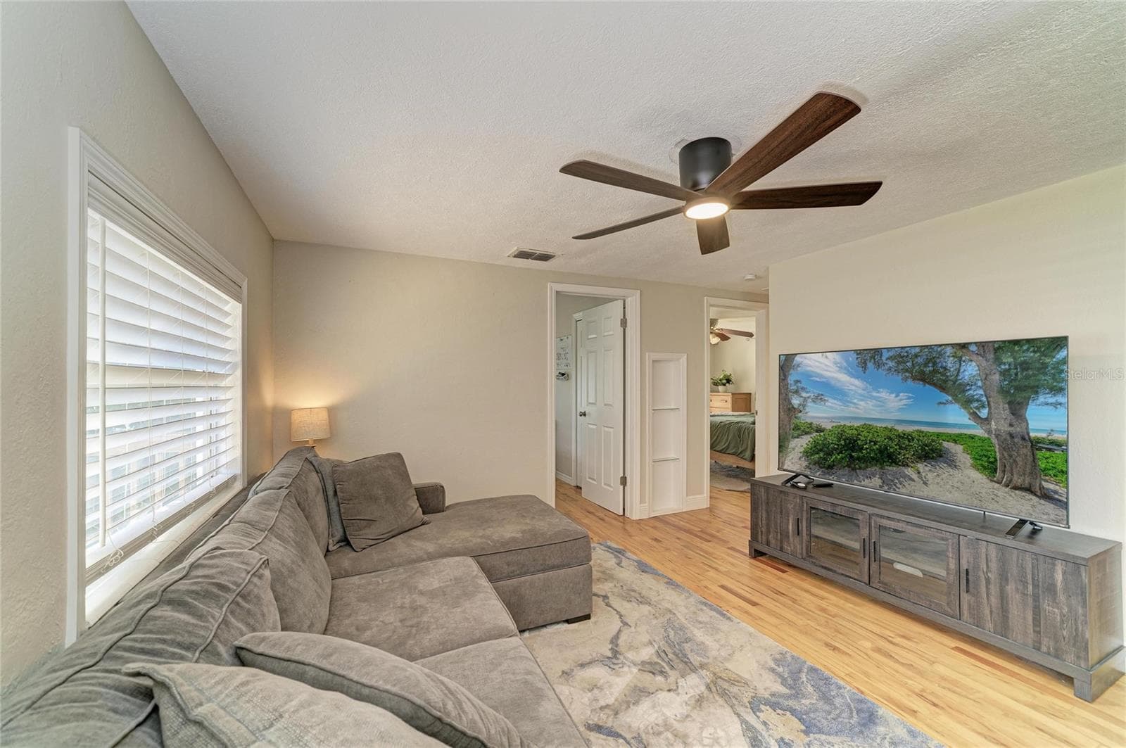 Single Family Residence at 5271 43RD TER N, ST PETERSBURG, photo 15 of 40