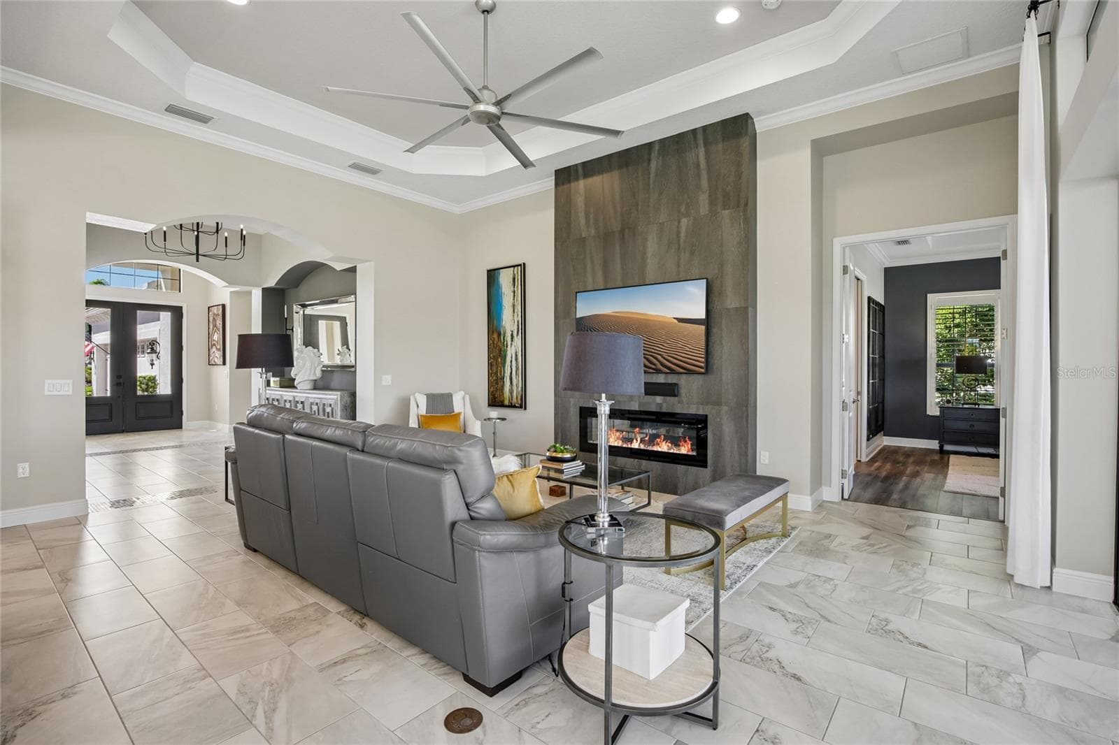 Single Family Residence at 15721 CASTLE PARK TER, LAKEWOOD RANCH, photo 13 of 100