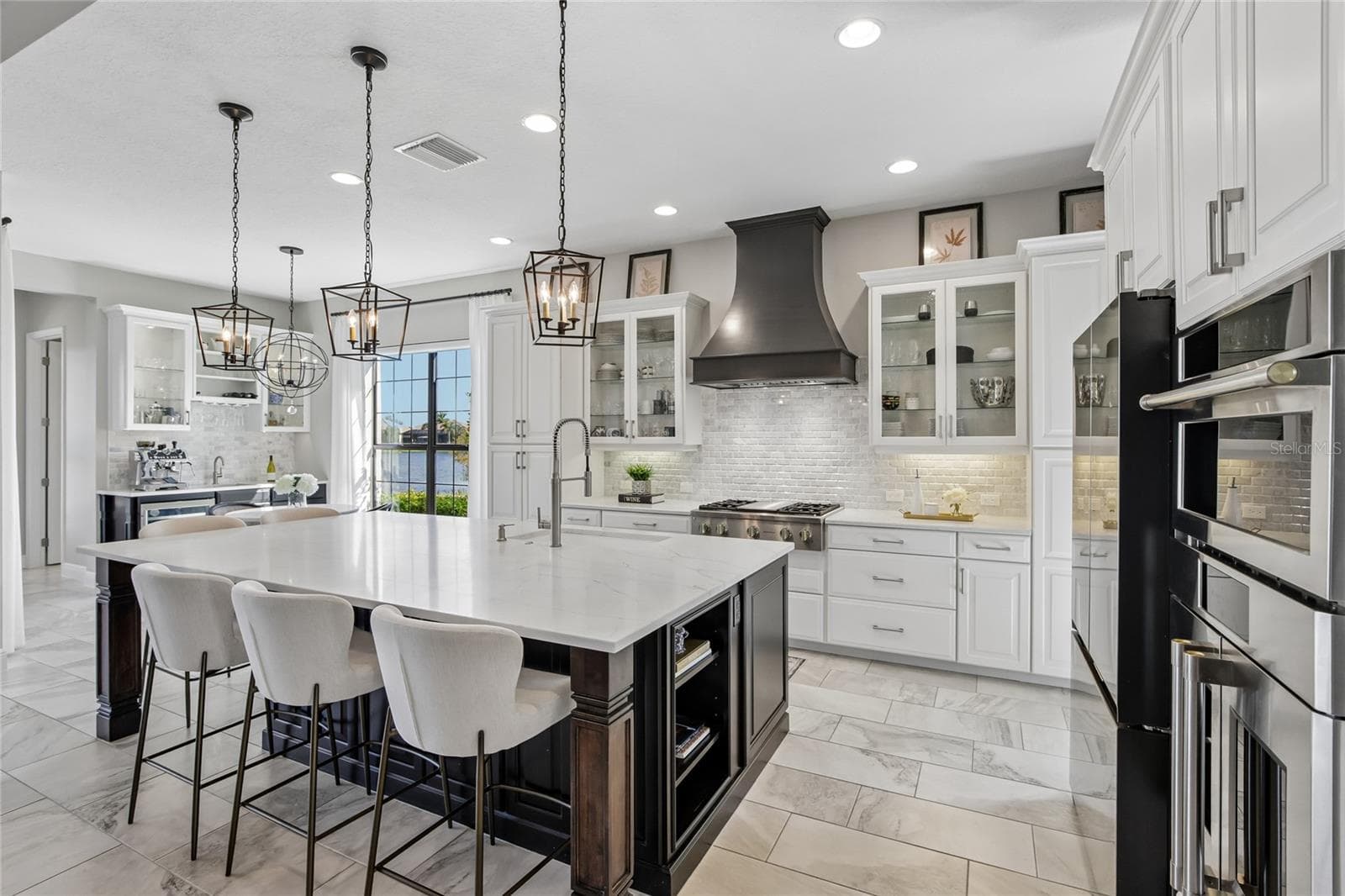 Single Family Residence at 15721 CASTLE PARK TER, LAKEWOOD RANCH, photo 24 of 100